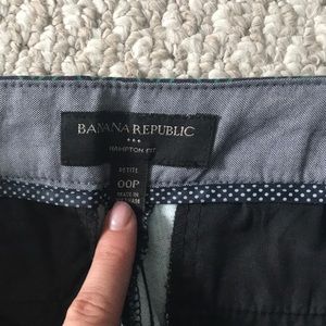Banana Republic Pants - Banana republic Hampton fit cropped pants. Banana Republic Pants - Banana republic Hampton fit cropped pants.